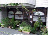 パリ食堂外観